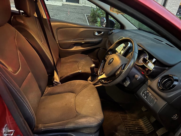 Renault, CLIO, Hatchback, 2015, Manual, 1149 (cc), 5 doors