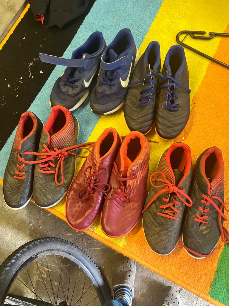 Free football boots 