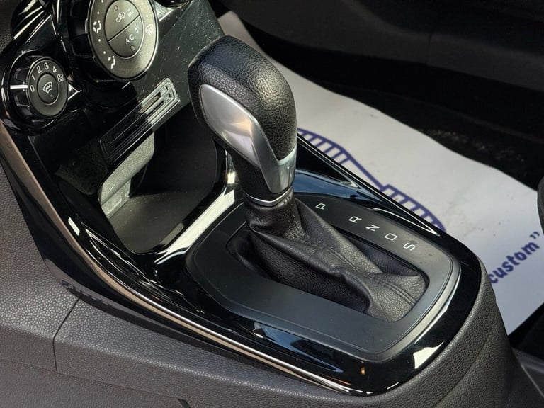 2015 Ford Fiesta 1.0T EcoBoost Zetec Hatchback 5dr Petrol Powershift Euro 6 (100 ps) Hatchback Pe...