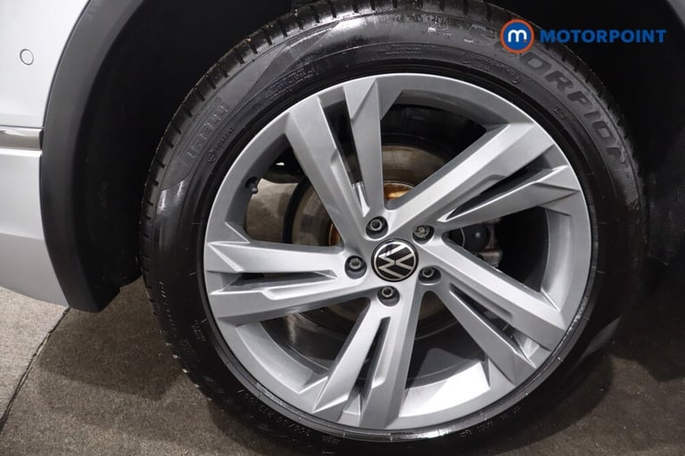 2023 Volkswagen Tiguan 1.5 TSI 150 R-Line Edition 5dr DSG SUV Petrol Automatic
