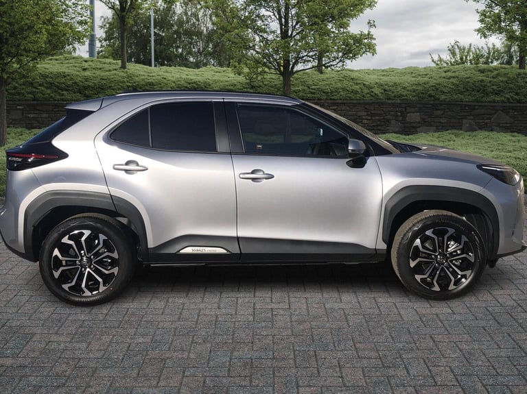 2025 Toyota Yaris 1.5 Hybrid Design 5dr CVT Estate Hybrid Automatic