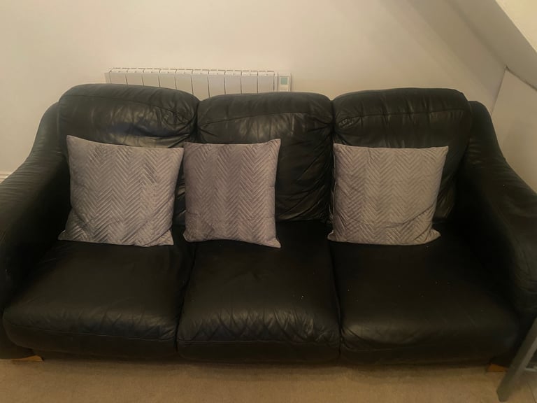 image for 2 and 3 seater 