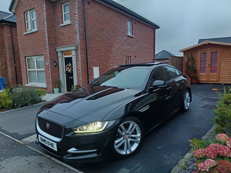 image for Jaguar, XE, Saloon, 2015, Other, 1999 (cc), 4 doors