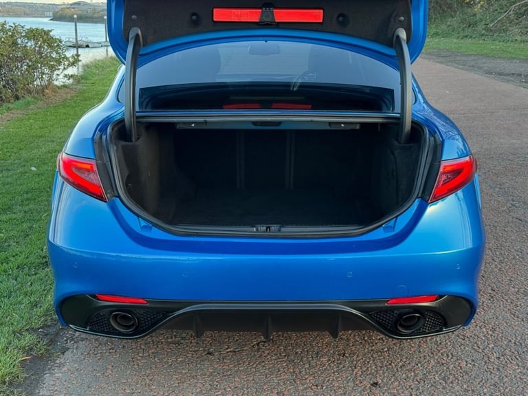 2020 20 ALFA ROMEO GIULIA 2.0T VELOCE SALOON 4DR PETROL GPF AUTO EURO 6 (S/S) (2