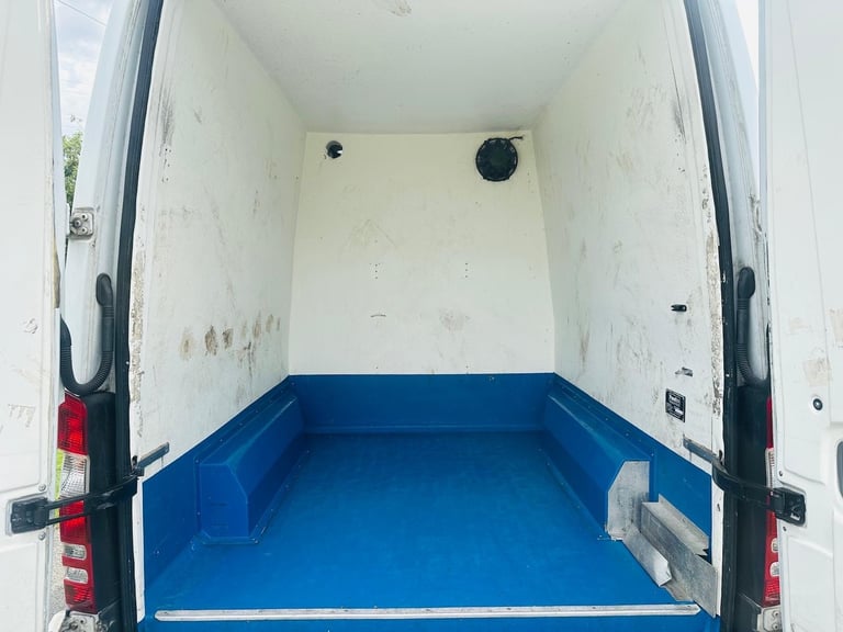 2016 Mercedes-Benz Sprinter 3.5t BlueEFFICIENCY Van PANEL VAN Diesel Manual