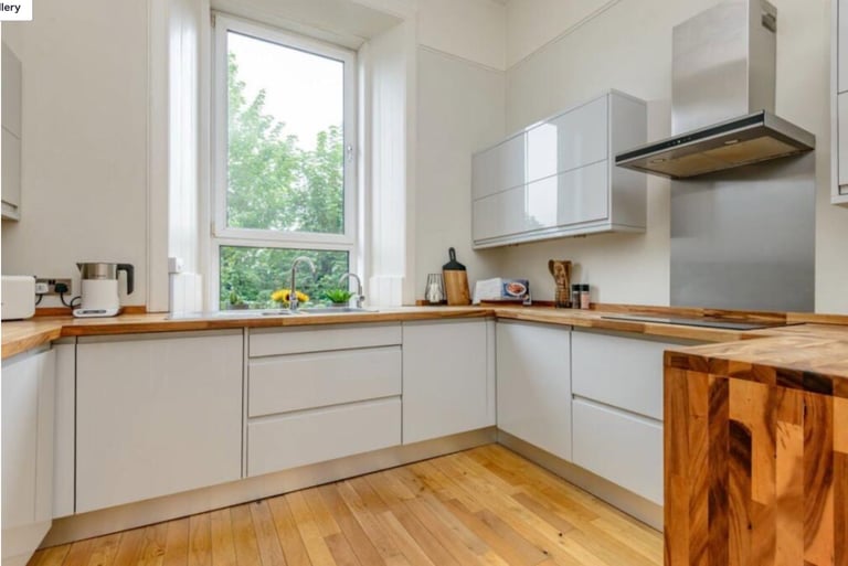 3 bed flat on Morningside Road 