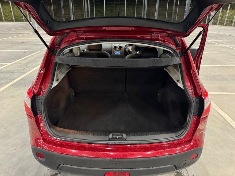 Nissan, QASHQAI, Hatchback, 2013, Manual, 1598 (cc), 5 doors