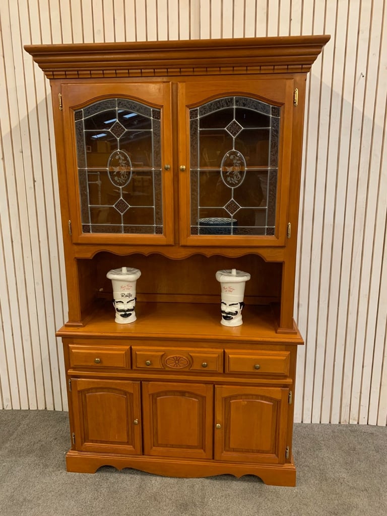 Kitchen Dresser With 2 Doors with Stained Glass Window and 3 Drawers. 