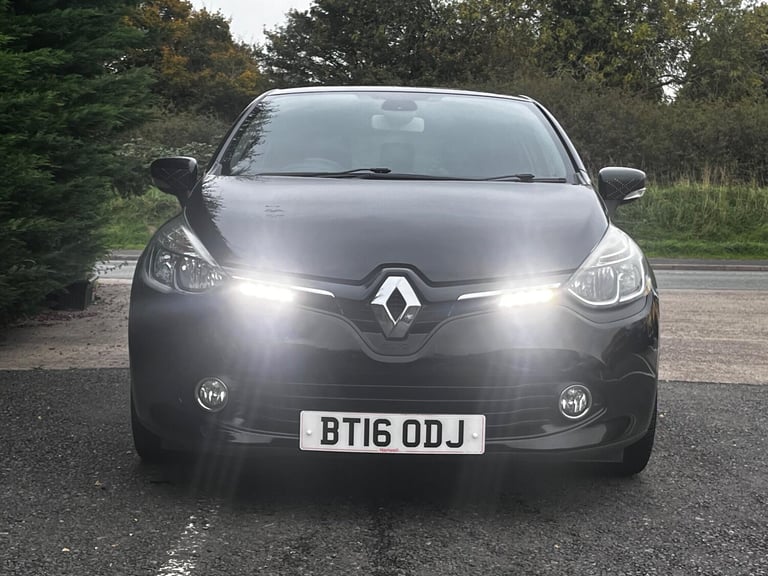 2016 Renault Clio 0.9 TCe Iconic 25 Nav Euro 6 (s/s) 5dr HATCHBACK Petrol Manual