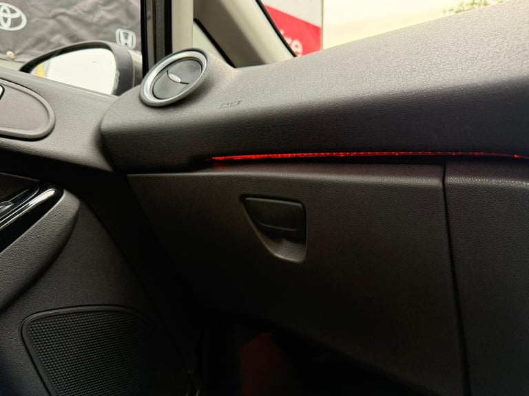2015 Ford Fiesta 1.25 Zetec Euro 6 5dr HATCHBACK Petrol Manual