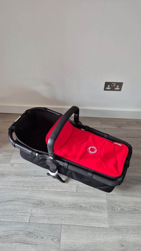Bugaboo Buffalo Pram & Pushchair – All-Terrain, Fully Equipped + Britax Car Seat