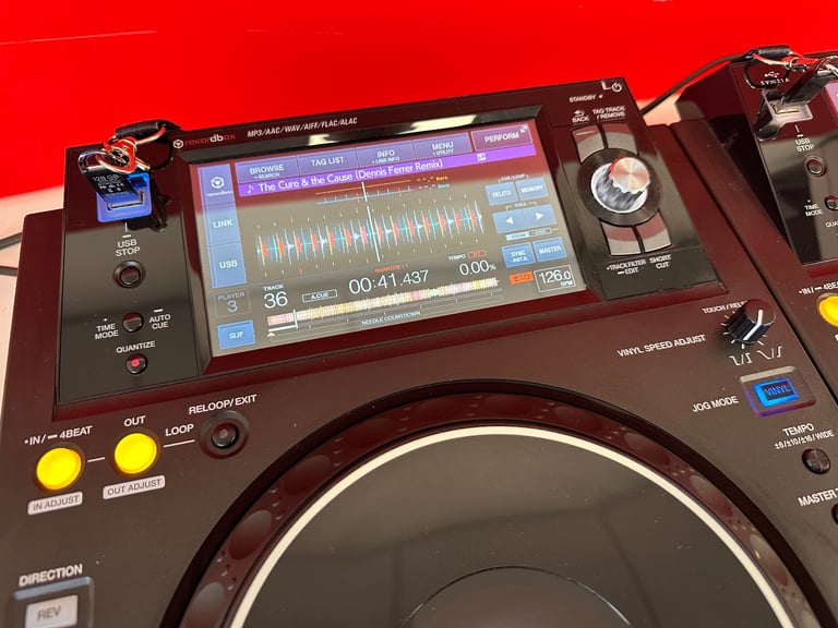 Pair Pioneer XDJ 1000 MK2 – Pre Owned + Warranty
