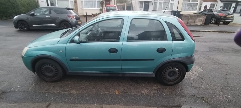 2003 Vauxhall Corsa 1.4i 16V Elegance 5dr Auto HATCHBACK Petrol Automatic - Image 4