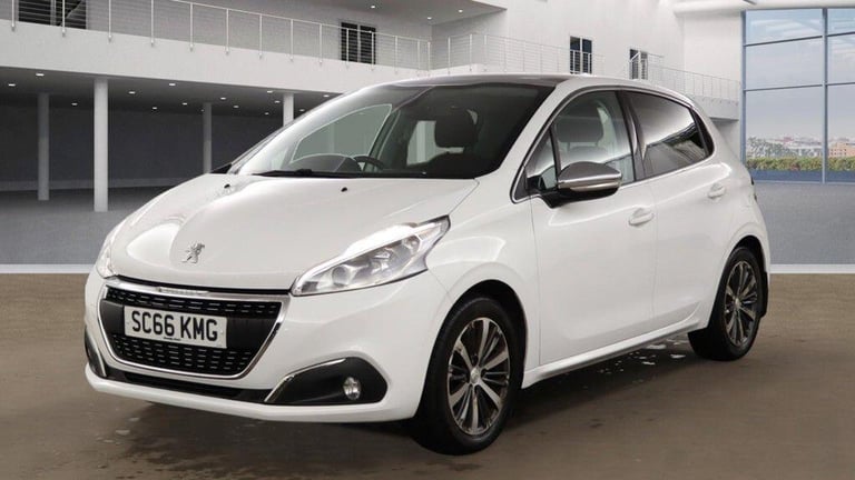 2016 Peugeot 208 1.2 PureTech Allure Euro 6 5dr HATCHBACK Petrol Manual