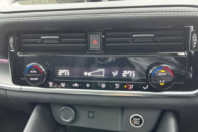 2025 Nissan Qashqai 1.3 DiG-T MH N-Connecta 5dr HATCHBACK PETROL Manual