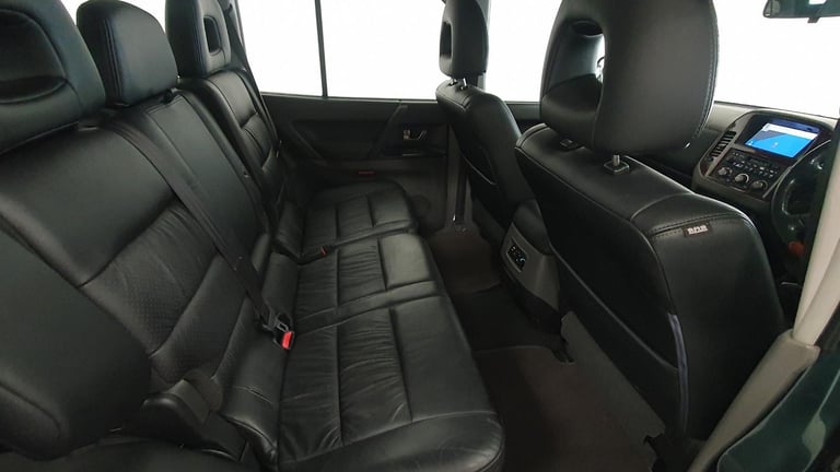 MITSUBISHI SHOGUN 3.2DI-D AUTO ELEGANCE *27,000 MILES* 7 SEATER* WOW 27K