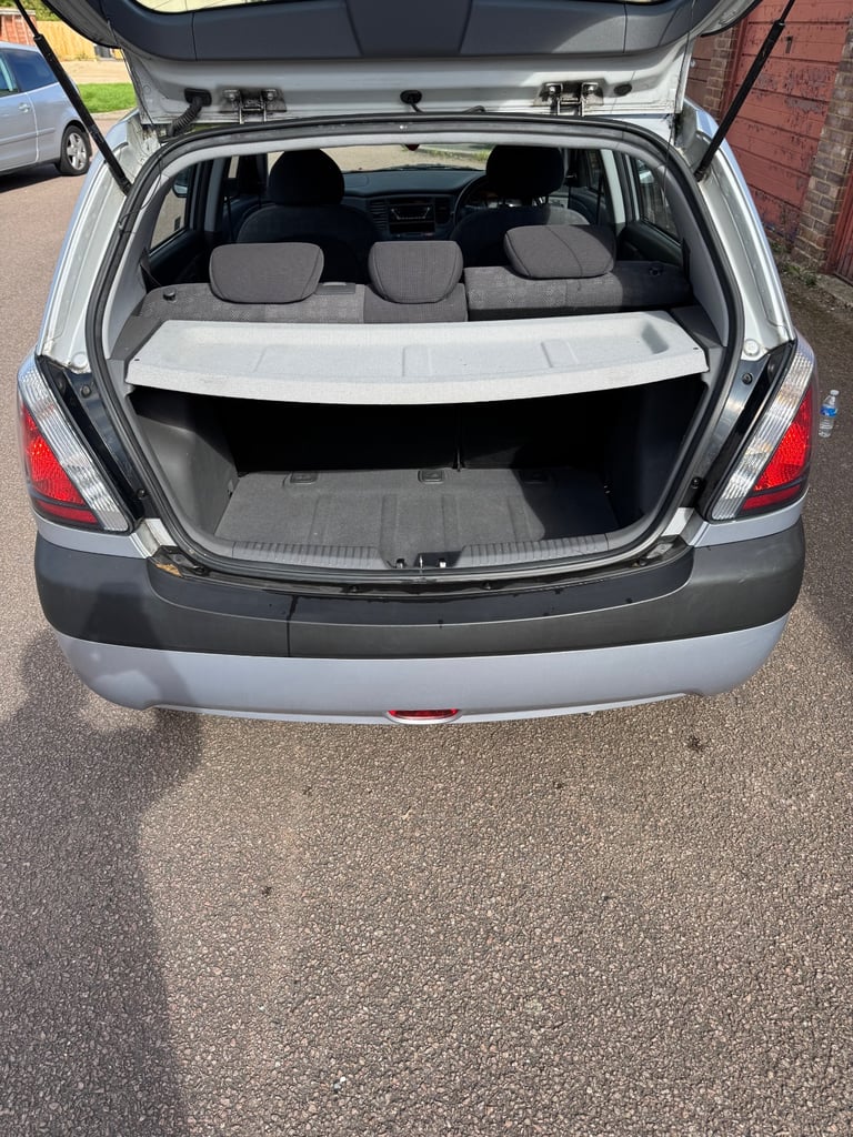 Kia, RIO, Hatchback, 2006, Other, 1399 (cc), 5 doors