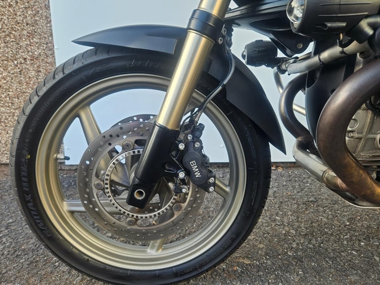 BMW R1200gs with full bmw vario luggage 