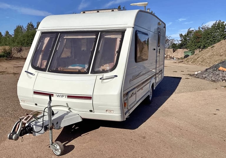 swift utopia 480 2 berth caravan
