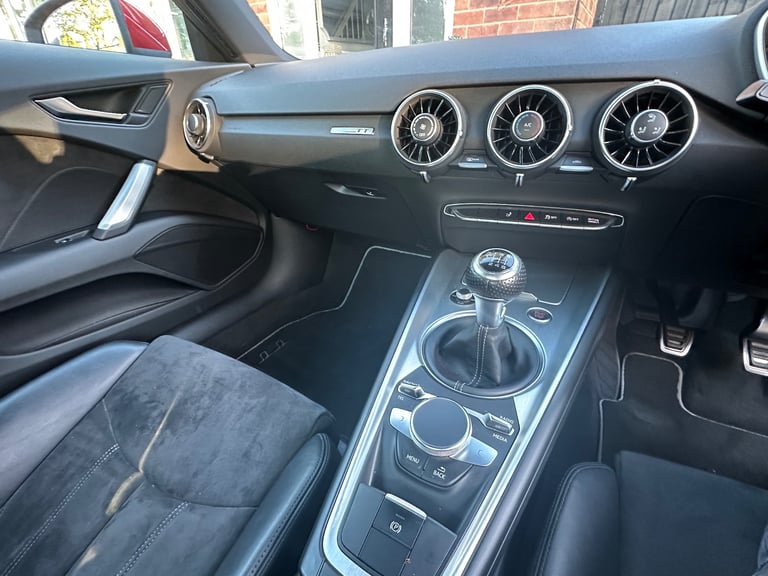 Audi, TT, Coupe, 2014, Manual, 1968 (cc), 2 doors