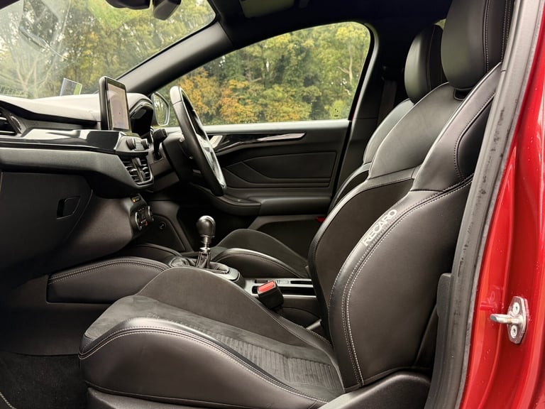 2020 [70] FORD FOCUS ST 2.0 ECOBLUE [190] ST RUBY RED DIESEL EVERY EXTRA EURO 6