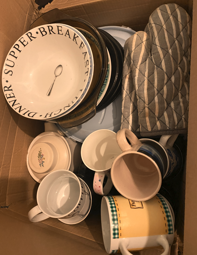 image for Free kitchenware - please read description for contact preferences