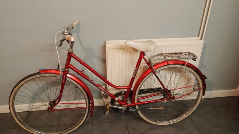 Vintage ladies kalkhoff bicycle 
