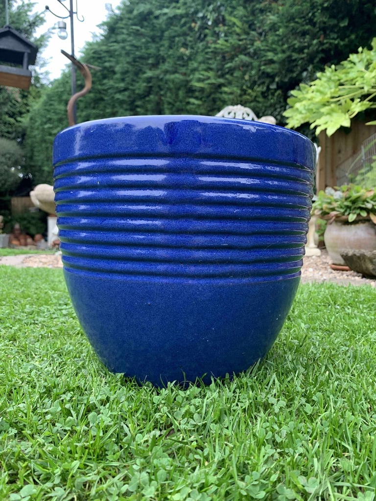 image for Frost resistant glazed plant pot 