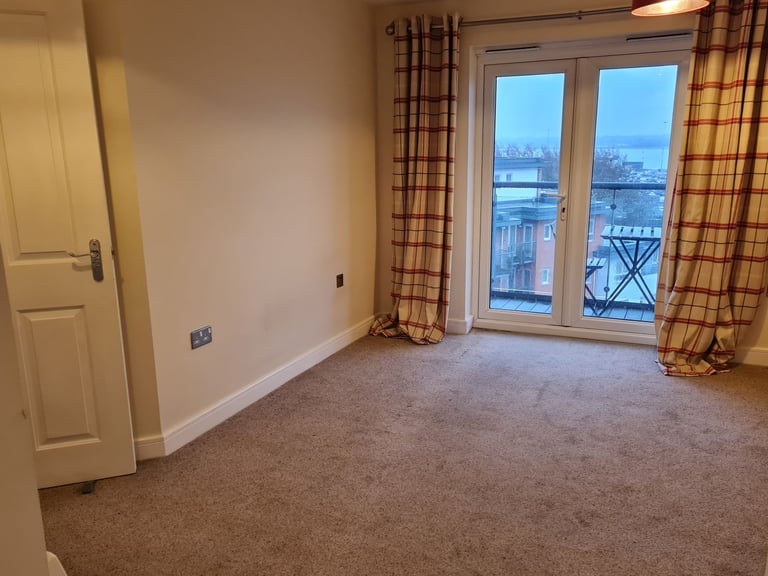 Immaculate 1 Bed Flat, Oceana Boulevard, SO14