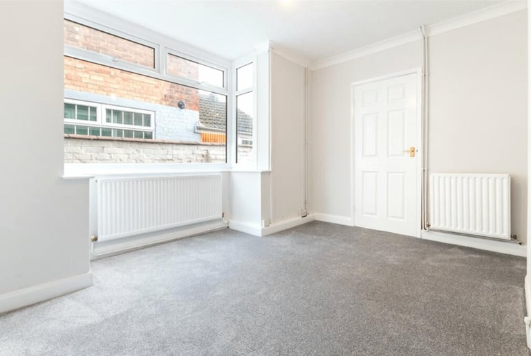 Potential 5-Bedroom HMO on Wellington Street, Grimsby,DN32 7JS