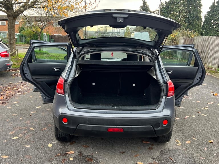 2009 Nissan Qashqai 1.5 dCi Visia 5dr HATCHBACK Diesel Manual