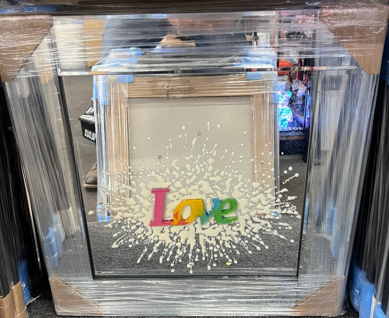 Love 3D picture new and available with mirror glass 56x56cm
