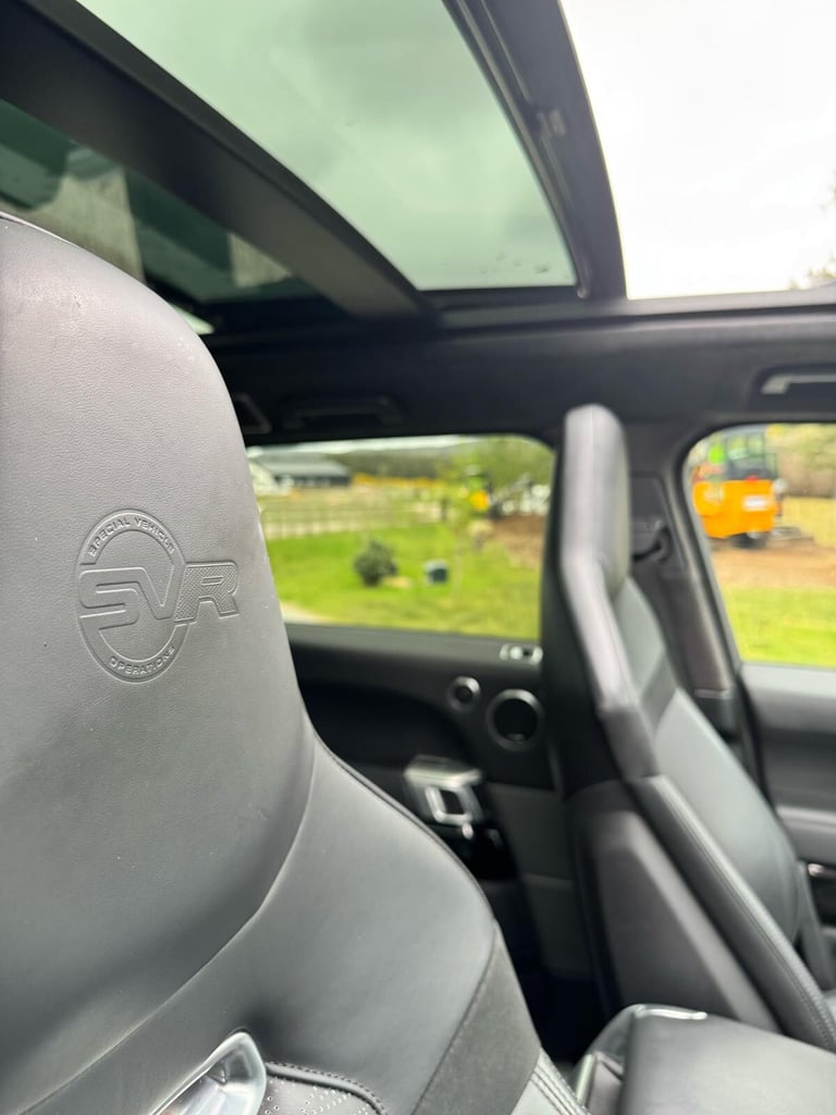LAND ROVER RANGE ROVER SPORT 5.0 P575 V8 SVR 2020