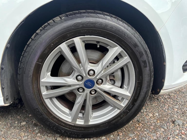 FORD S-MAX 2.0 TDCi Titanium 2017