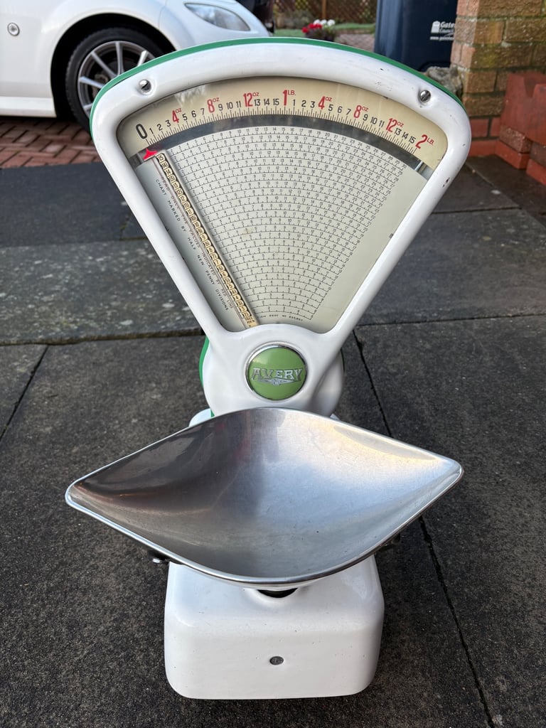 Avery kitchen scales