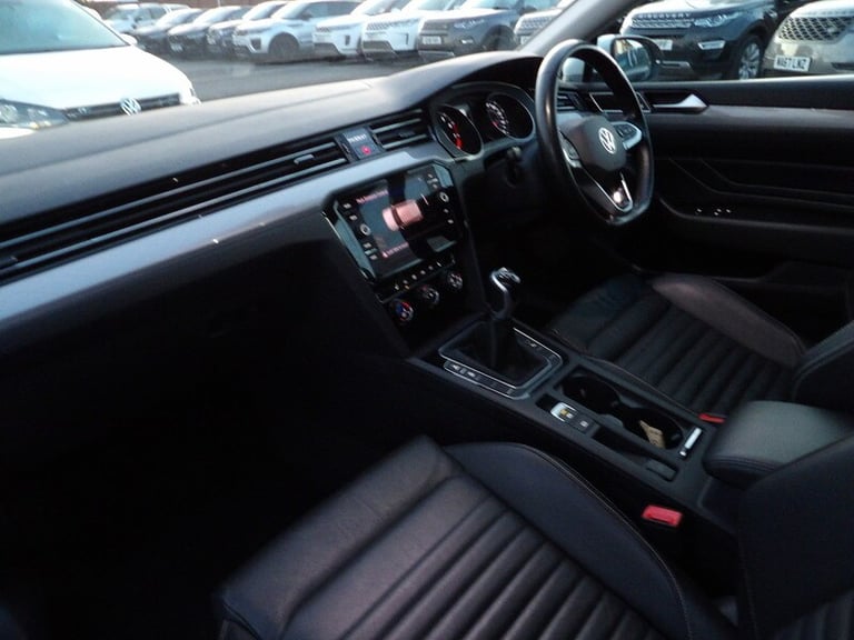 2022 Volkswagen Passat 1.5 TSI EVO SEL 5dr ESTATE PETROL Manual