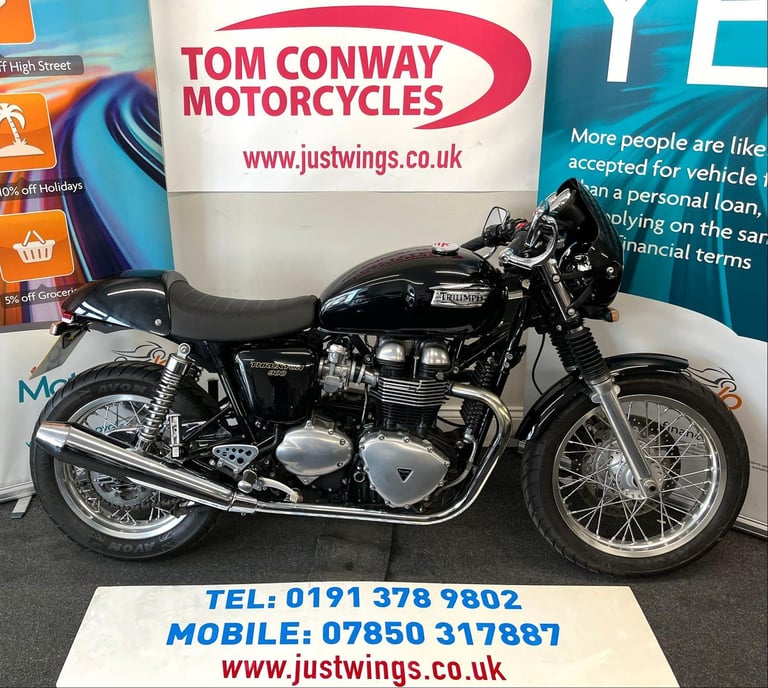 image for TRIUMPH THRUXTON 900 EFI, 2016(16), 7,805 MILES, FSH, IMMACULATE, £5395
