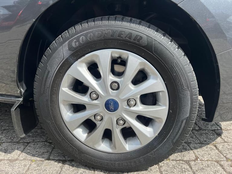 2023 Ford Transit Custom 2.0 320 EcoBlue Limited Panel Van 5dr Diesel Auto L2 H1 Euro 6 (170 ps) ...