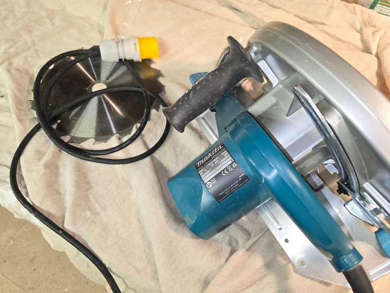 image for Makita 110v 270mm Circular saw