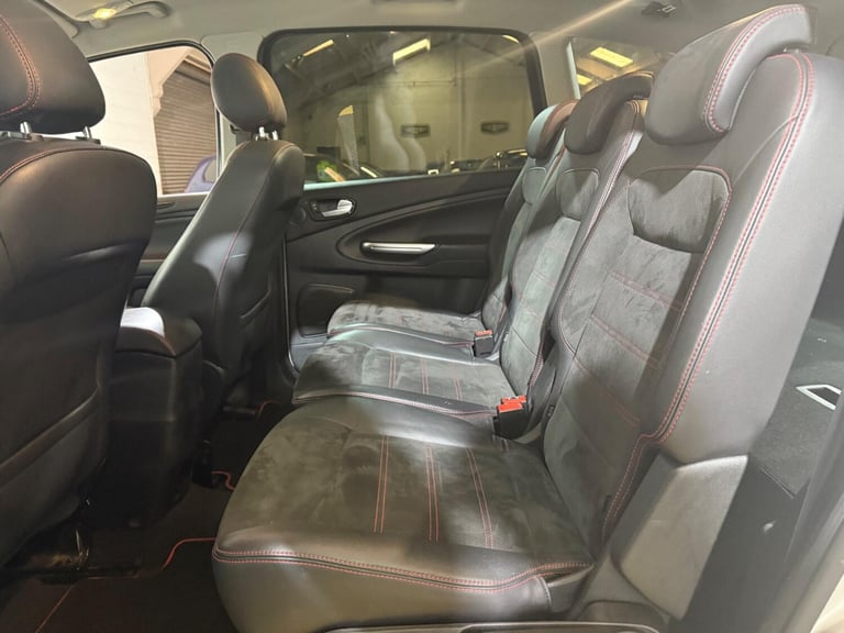 2011 Ford S-Max 2.2 TDCi Titanium X Sport Auto Euro 5 5dr MPV Diesel Automatic