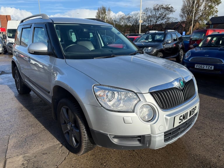 2011 Skoda Yeti 2.0 TDI Elegance DSG 4WD Euro 5 5dr HATCHBACK Diesel Automatic