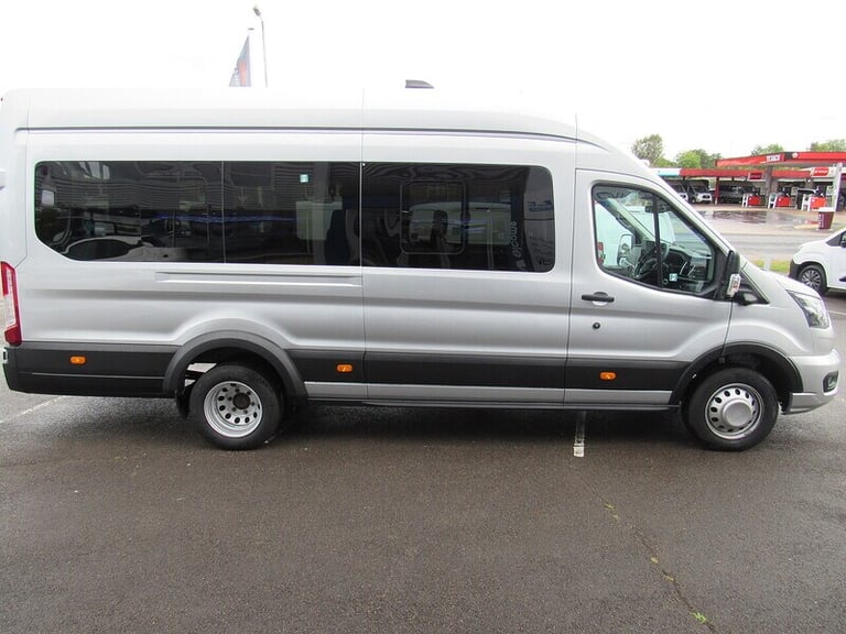 2024 Ford Transit 460 EcoBlue Limited 17 SEATER MINIBUS 165 BHP SAT NAV CAMERA H-SEATS HUGE S Min...