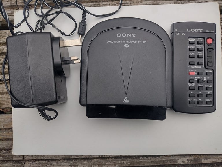 Sony DCR-TRV110E Video Camera recorder