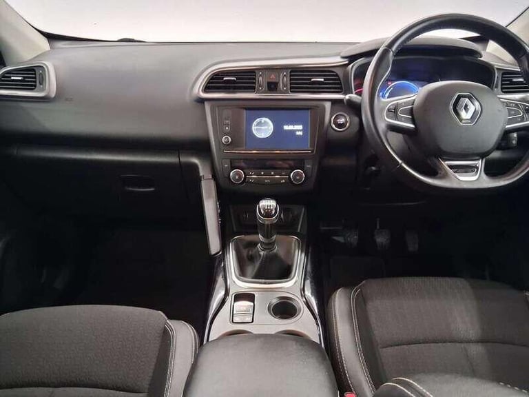  Renault Kadjar 1.3 TCe Dynamique S Nav SUV 5dr Petrol Manual