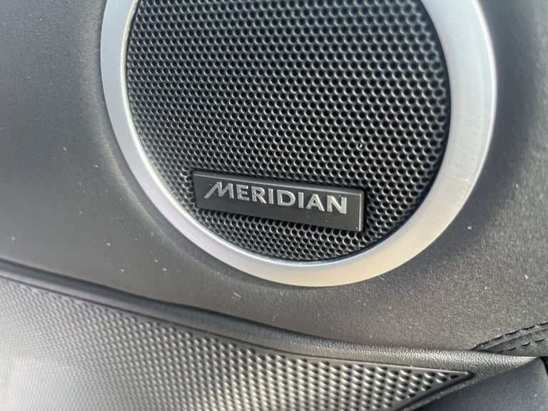 2020 Land Rover Discovery 3.0 SD V6 HSE Auto 4WD Euro 6 (s/s) 5dr PANEL VAN Diesel Automatic