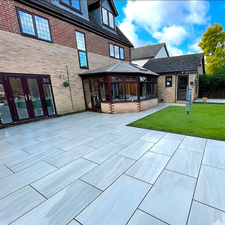 PORCELAIN 'STONE' PAVING - 20MM - KANDALA GREY - 600MM X 900MM (IND) (40 PCS/PACK)