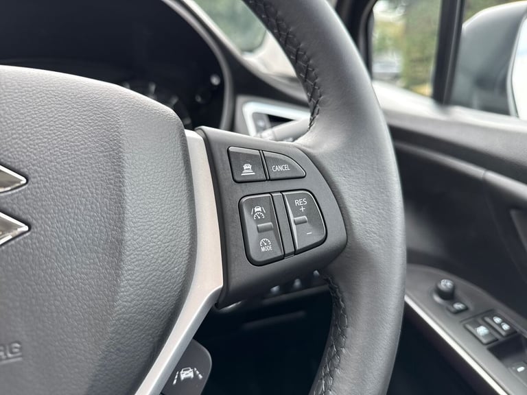 2025 Suzuki SX4 S-Cross S-cross 1.4 Boosterjet 48V Hybrid Ultra 5Dr Hatchback Hatchback Petrol Ma...