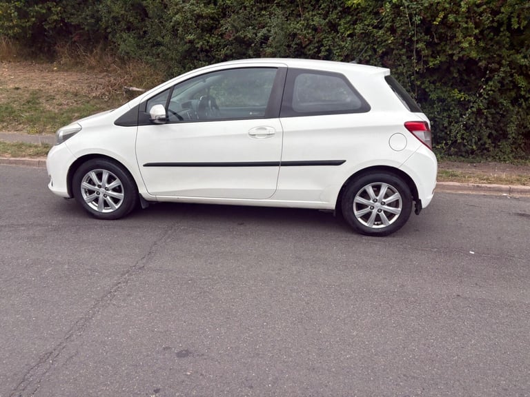 2012 Toyota Yaris 1.4 D-4D TR Euro 5 3dr Diesel