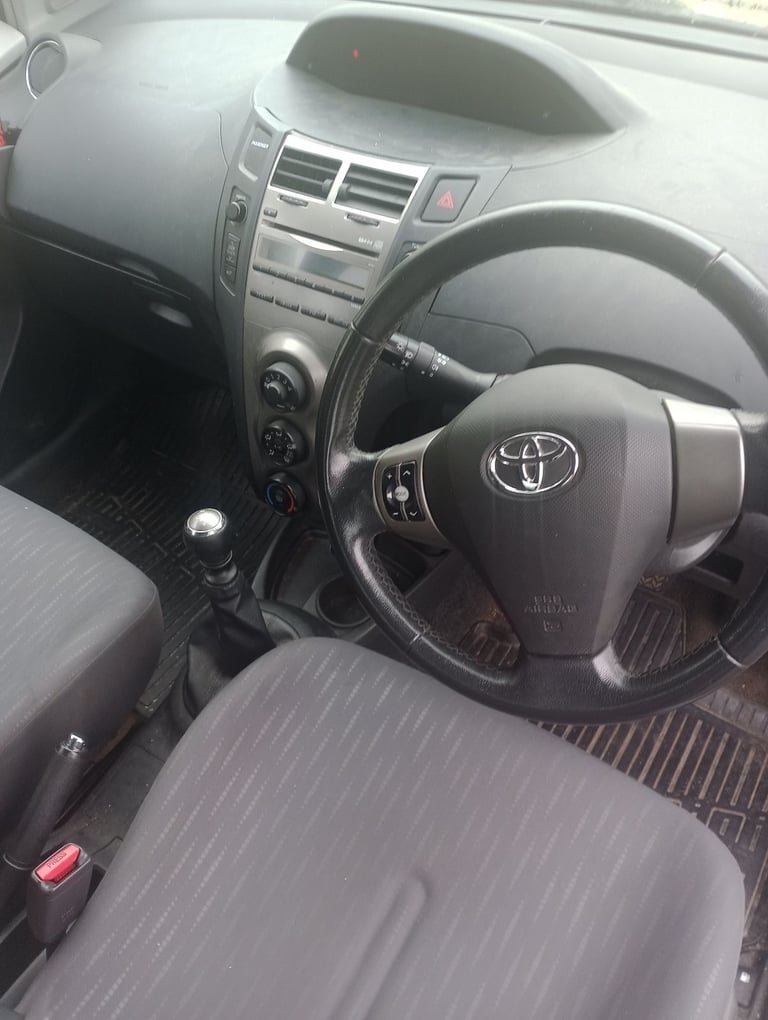 Toyota, YARIS, Hatchback, 2009, Manual, 1364 (cc), 5 doors