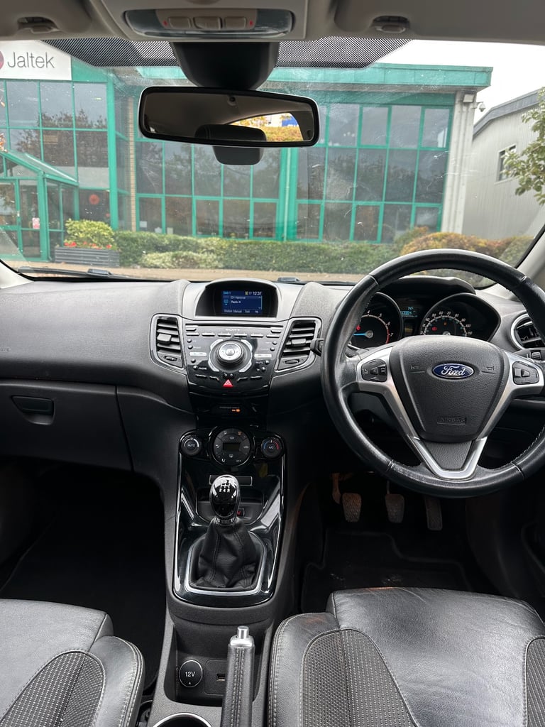 Ford, FIESTA, Hatchback, 2016, Manual, 998 (cc), 5 doors